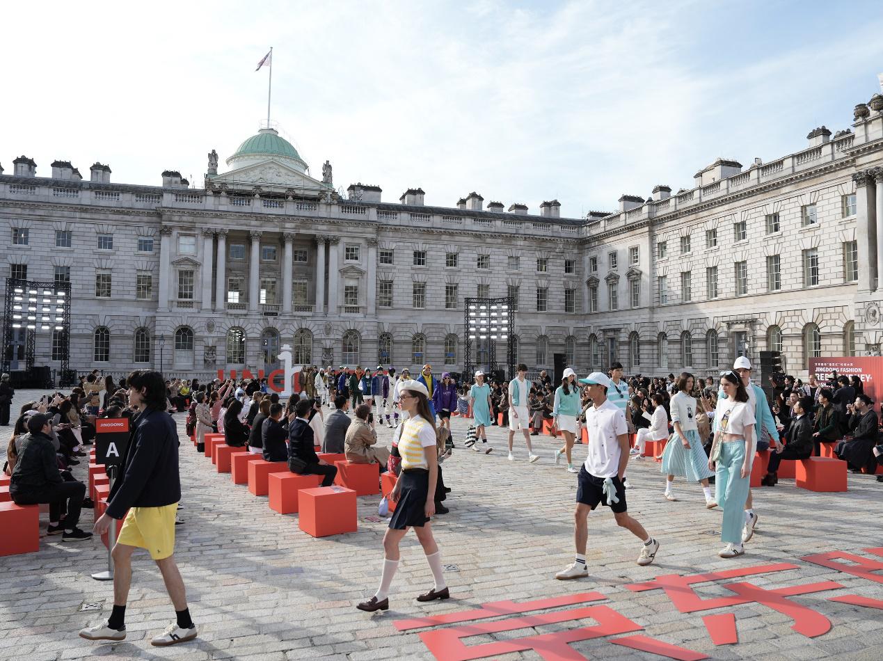 图片2.jpg 图片2.jpg